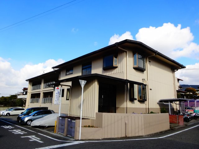 ラグレース金剛の外観