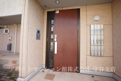 【エントランス】 | UTOPIA FOURLEAF(ユートピアフォーリーフ) A | オートロックエントランス