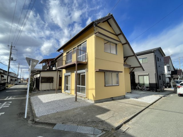 藤岡市上戸塚　中古一戸建て②の外観|おしゃれな外観です