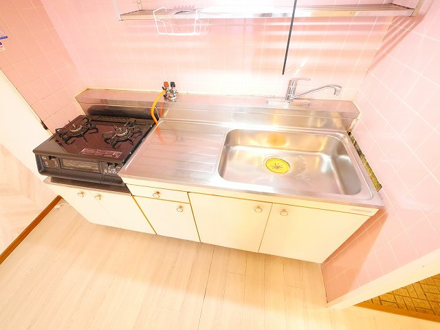 河辺ハイライフコーポのキッチン