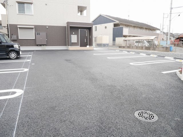【駐車場】 | Ｄ-ｒｏｏｍ Ｆｌｏｗｅｒ