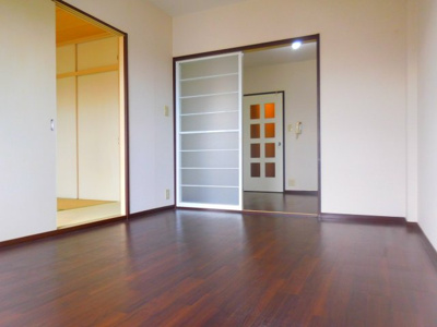 【居間・リビング】 | ヴェル・ドミールB棟