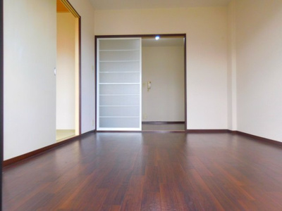 【居間・リビング】 | ヴェル・ドミールB棟