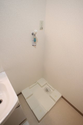 【設備】 | サンライズ中野 | 室内洗濯機置場