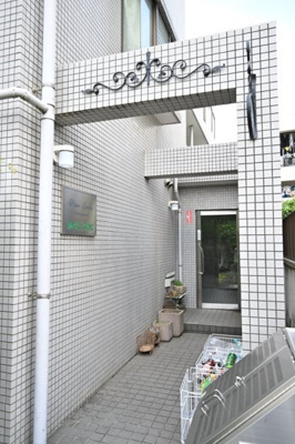 【エントランス】 | プライムガーデン桜上水