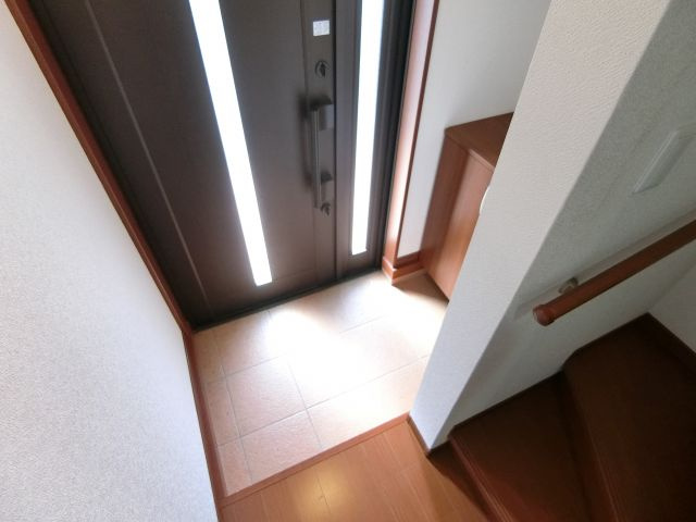 メゾネットアーリアの玄関