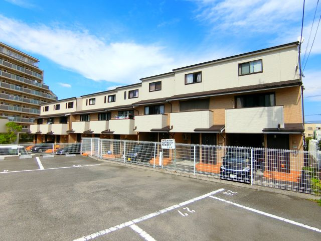 メゾネットアーリア