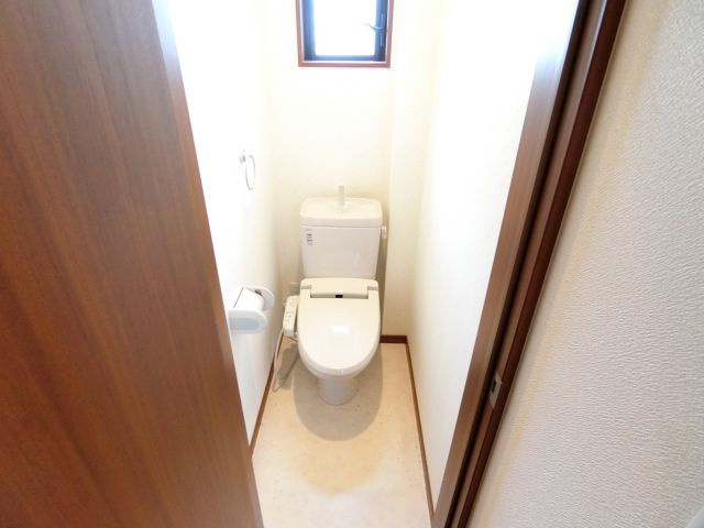 メゾネットアーリアのトイレ