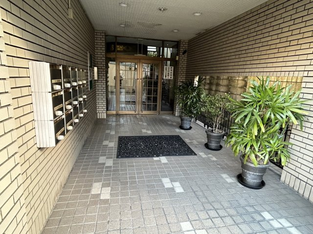 プリエール光陽(近畿大学一人暮らし)のエントランス