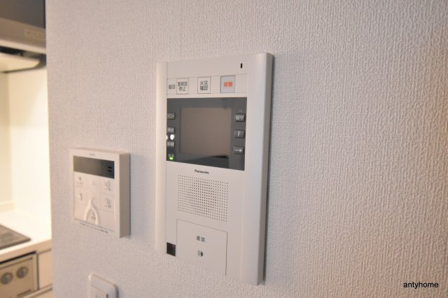 コンフォリア江坂　仲介手数料無料のセキュリティ