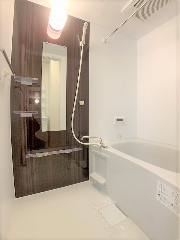 demeure(ドミール)内丸の浴室