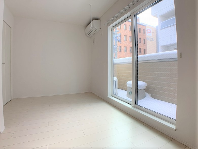 demeure(ドミール)内丸の内装