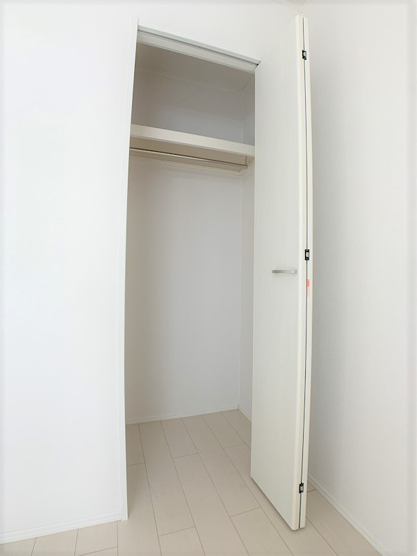 demeure(ドミール)内丸の収納