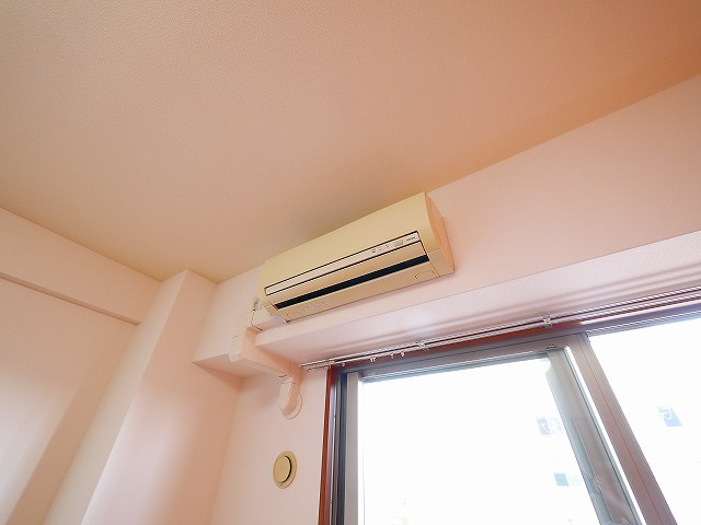 スターレ奈良の設備|エアコンです