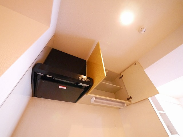 スターレ奈良のキッチン|脱衣スペースもあります