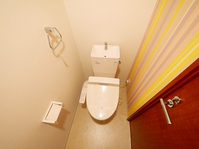 スターレ奈良のトイレ|落ち着いたトイレです