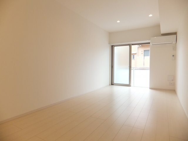 リブリ・佳の洋室