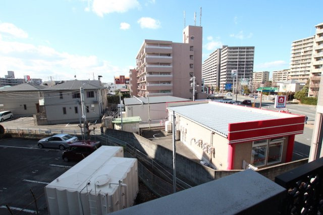 JGM笹丘の展望|眺望。ウォッシュハウスやセブンイレブンが近くて便利です。