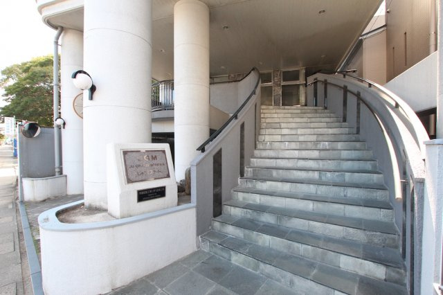 JGM笹丘のエントランス