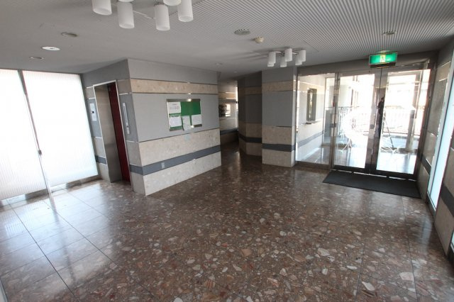 JGM笹丘のエントランス