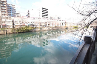【展望】 | 春先には桜が綺麗な大岡川のほとりに建つマンションです！