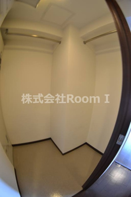 【収納】 | ネット内淡路町 | こまごまとしたものを収納できそうですね