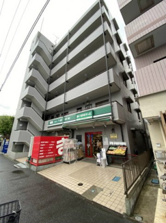 【外観】 | 京急大師線「川崎大師」駅・「東門前」駅より徒歩圏内のエレベーター付き6階建てマンション♪川崎駅にアクセス可能な最寄りバス停からも徒歩1分です☆