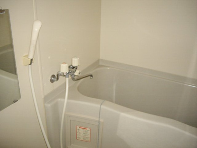 【浴室】 | ラフィーネ鶴見 | 日々の疲れを癒すお風呂付です