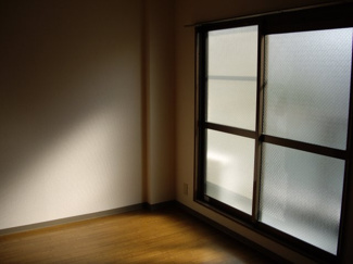 【居間・リビング】 | ラフィーネ鶴見 | 使いやすいリビングです