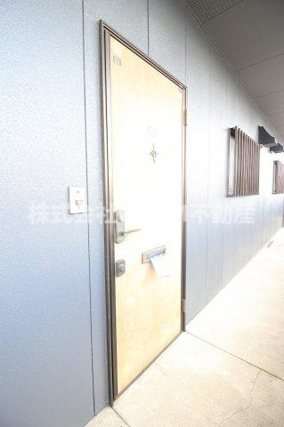 センチュリーハイツRYOの玄関|玄関です