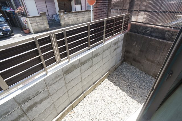 Leggero中山のバルコニー