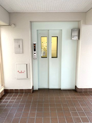 【その他共用部分】 | 明南住宅一号棟 | 人気のエレベーター停止階♪