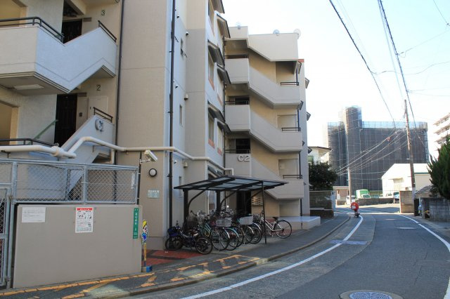 スカイマンション箱崎C棟の外観