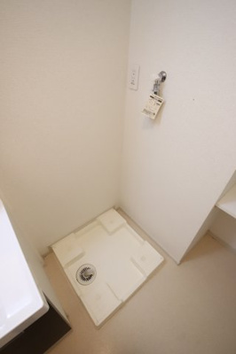 【設備】 | フェリスウラタ | 室内洗濯機置き場