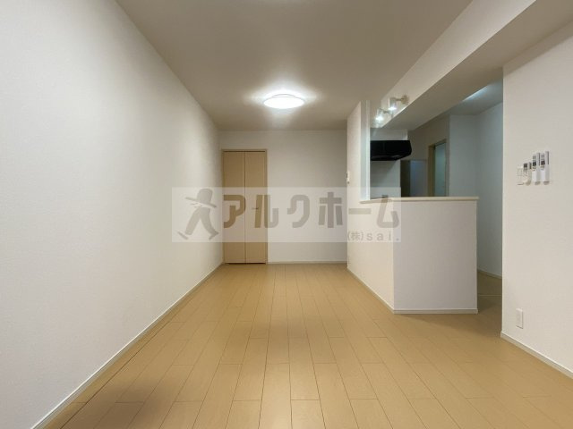 フルールラズリン