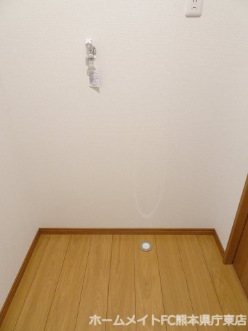 熊本市中央区出水６丁目の一戸建ての洗面所