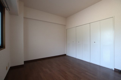 【寝室】 | ラ・フォレグラース