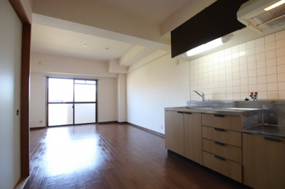 【居間・リビング】 | ラ・フォレグラース