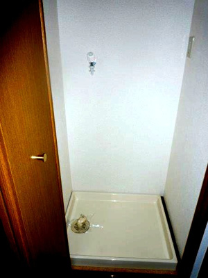 【設備】 | ポプラーレ キシダ | 室内洗濯機置き場