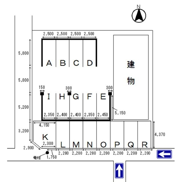 岐阜市八ツ梅町１丁目の駐車場の間取り