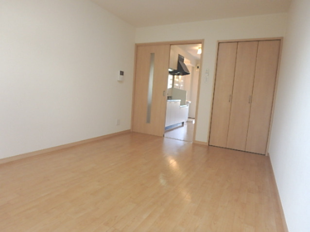 メープルハウスの洋室