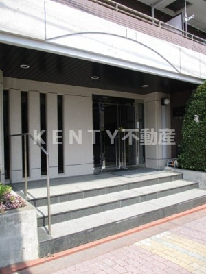 【エントランス】 | グランメゾン市野倉 | 落ち着いたエントランスです