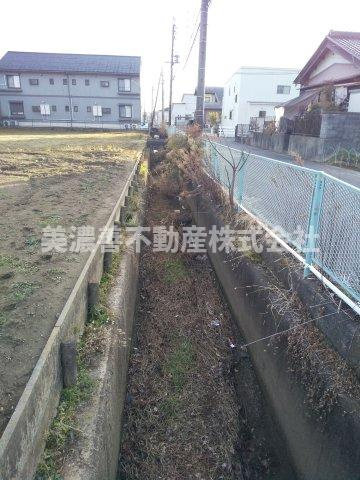 ５８１９８　岐阜市北島土地の外観