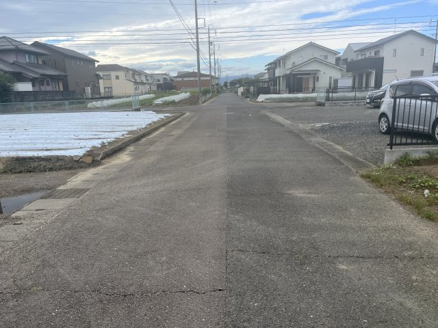 ５８１９８　岐阜市北島土地の前面道路含む現地写真