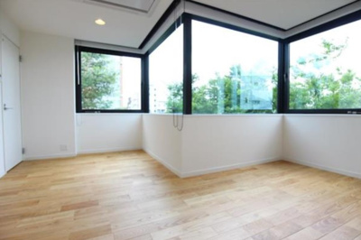 【居間・リビング】 | GRAND駒沢公園