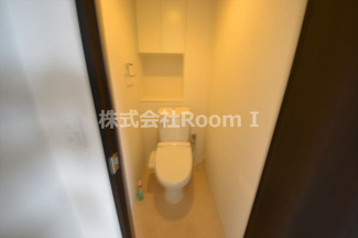 【トイレ】 | アーデンタワー本町イースト | 落ち着いた色調のトイレです