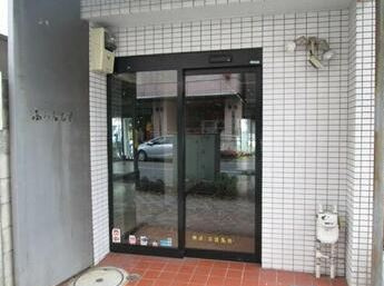 【エントランス】 | 元町１丁目店舗