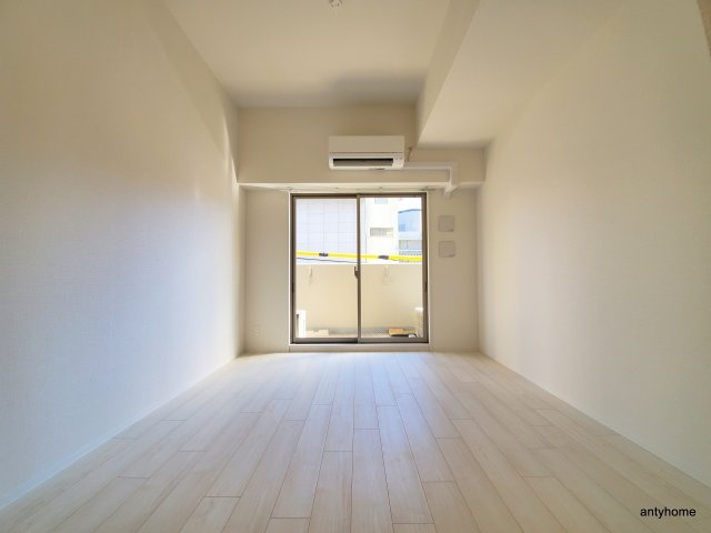 エスリードレジデンス大阪福島　仲介手数料無料の洋室
