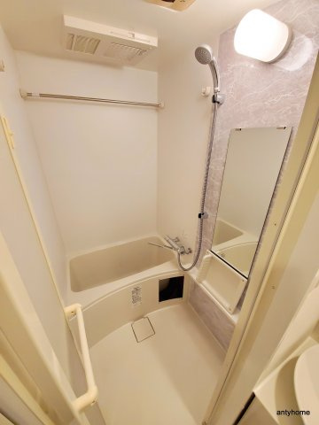 エスリードレジデンス大阪福島　仲介手数料無料の浴室