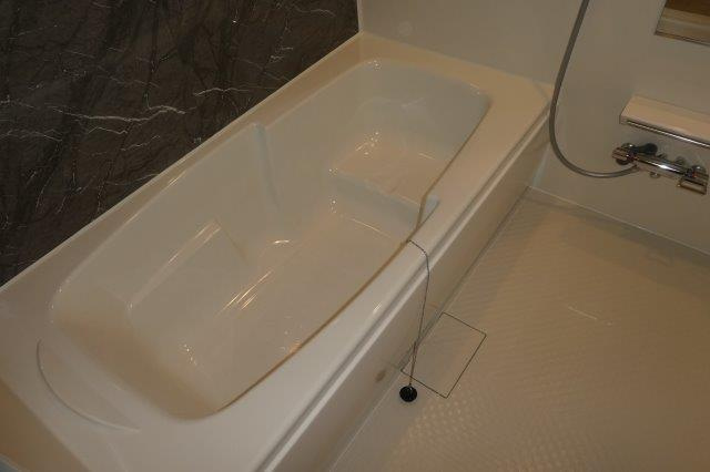 バーミィ・イツキBの浴室